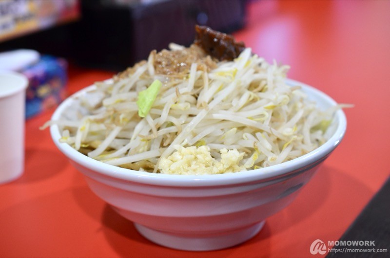 二郎系ラーメン